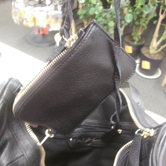 Halogen handbags - Picture 8 of 10